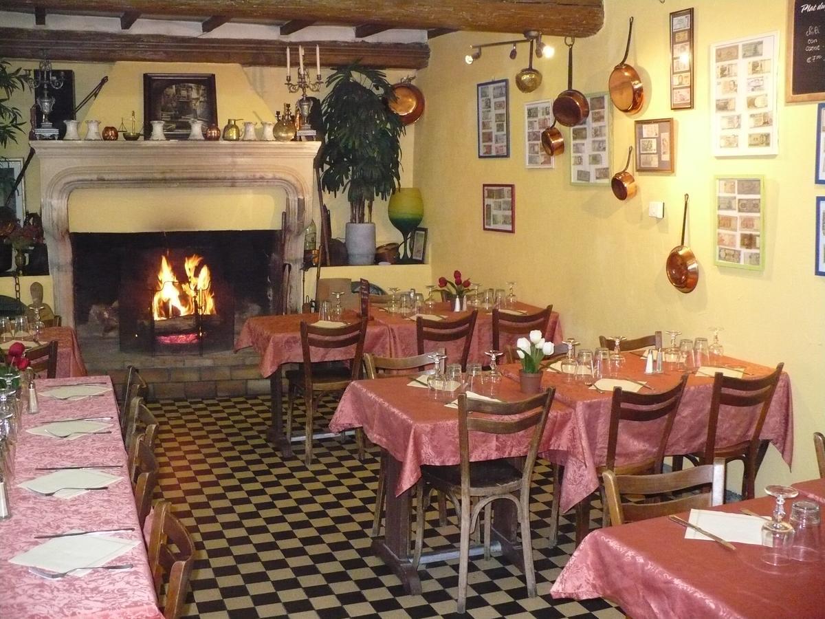 Auberge La Pignata Montélimar Buitenkant foto